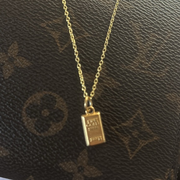 Gold Bar Fashion Necklace - Picture 5 of 8